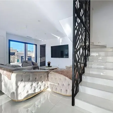 Villa Avec Piscine Privee
