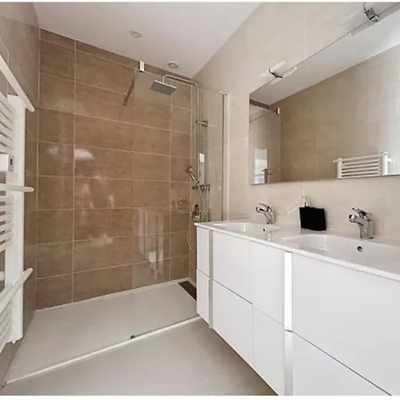 Avec Piscine Privée
